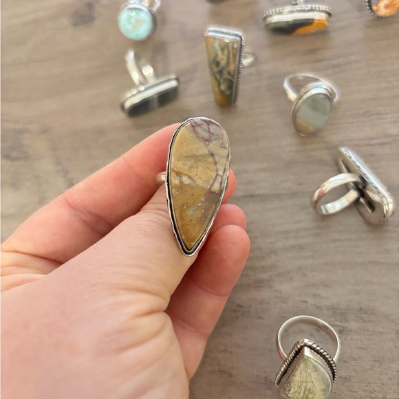 Lot Of 17 Sterling Silver And Stone Rings - Picture 14 of 16